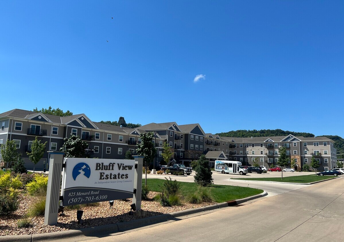 Bluffview Estates 55+ Senior Community Apartments 825 Menard Rd