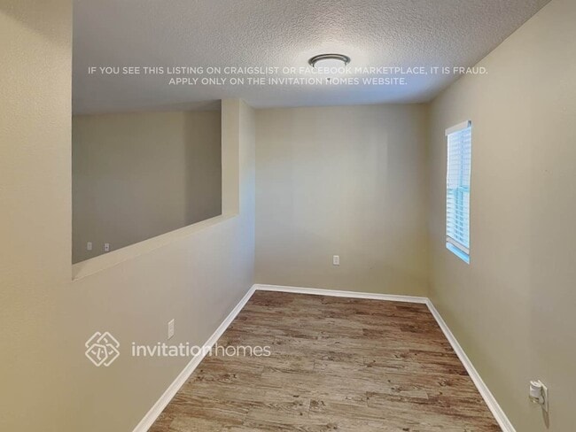 Building Photo - 1564 Strathmore Cir