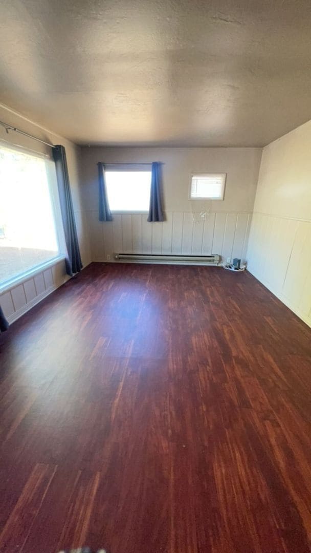 Building Photo - 2802-2802 NW Highland Ave