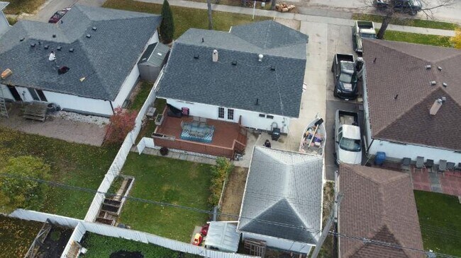 Photo du bâtiment - 101 Parkville Dr