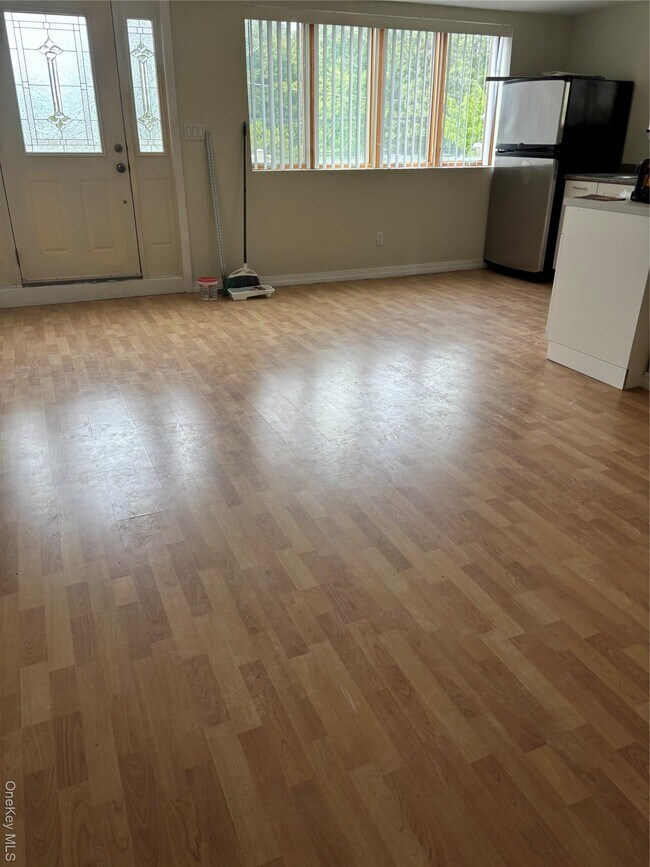 Foto del edificio - 80 Harbor Beach Rd