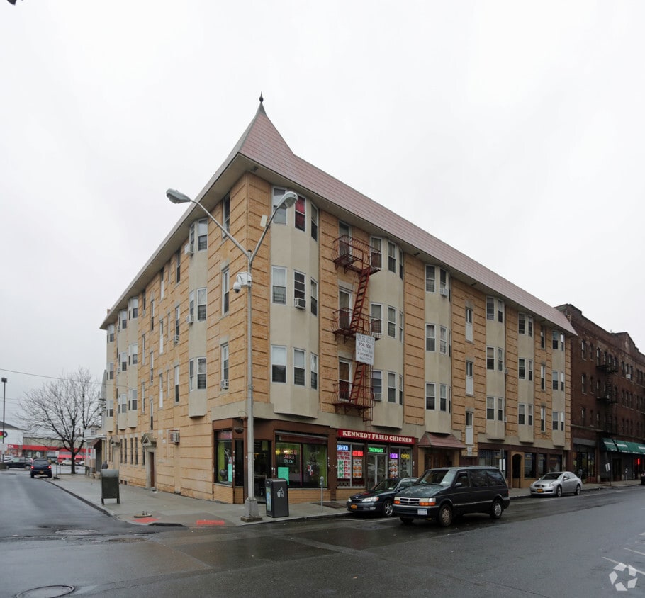 23 E 3rd St, Mount Vernon, NY 10550 Apartments in Mount Vernon, NY