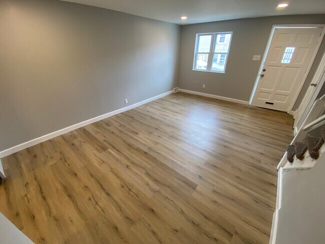 Foto del edificio - 4593 Fleming St