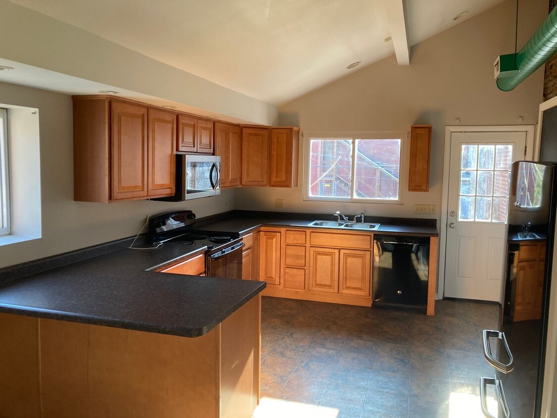 Photo - 1202 Federal Street