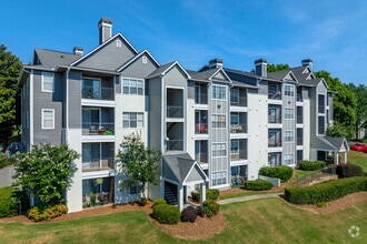 Building Photo - Magnolia Vinings