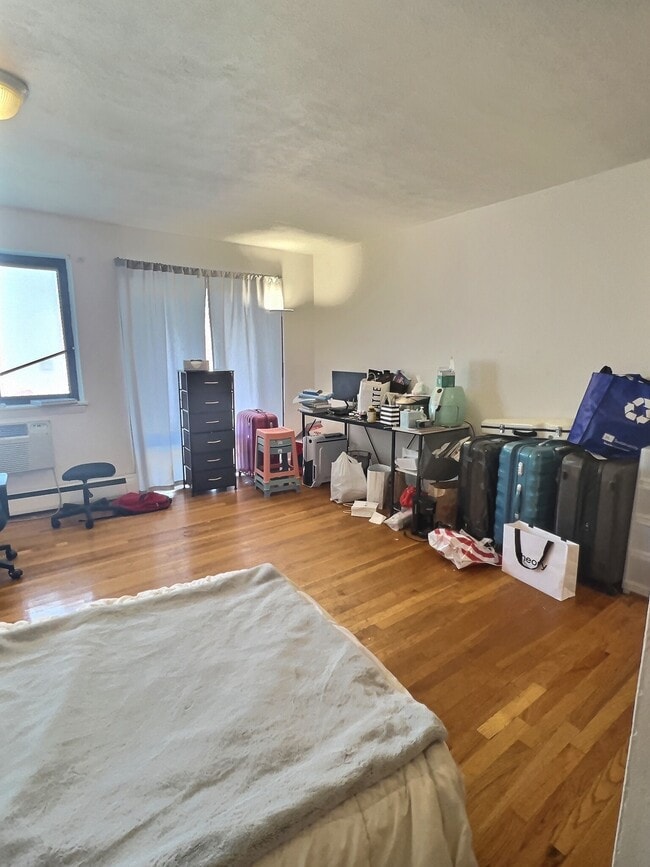 Photo - 1027 Commonwealth Ave Townhome