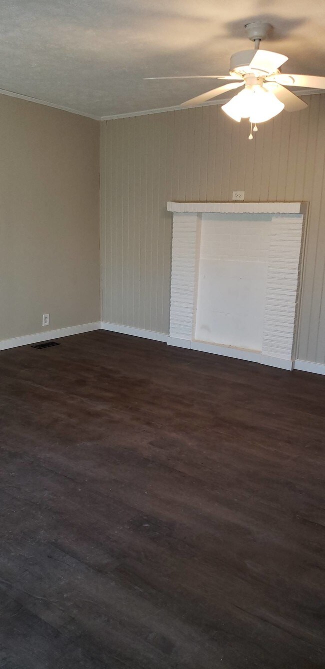 Foto del edificio - 132 Granger Way