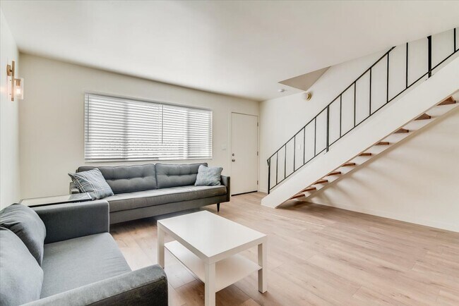 Sala de estar - 110 Bodega Ln