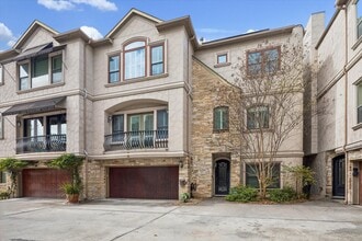 Building Photo - 2128 Harold St