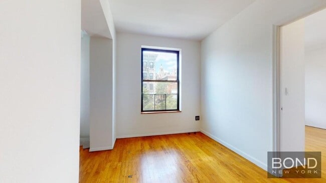 Building Photo - 214 First Avenue