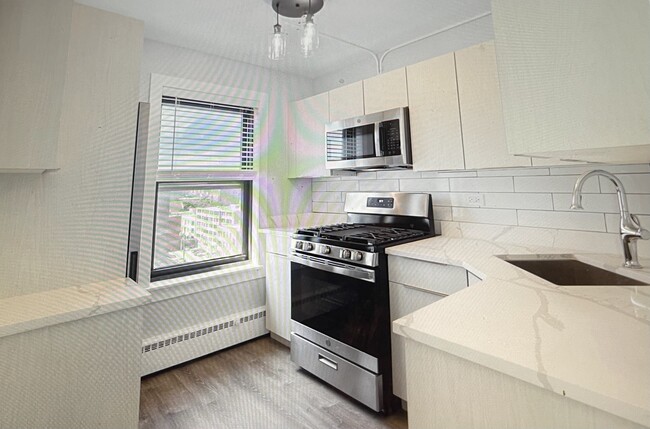 Foto del edificio - 5850 N Sheridan Rd