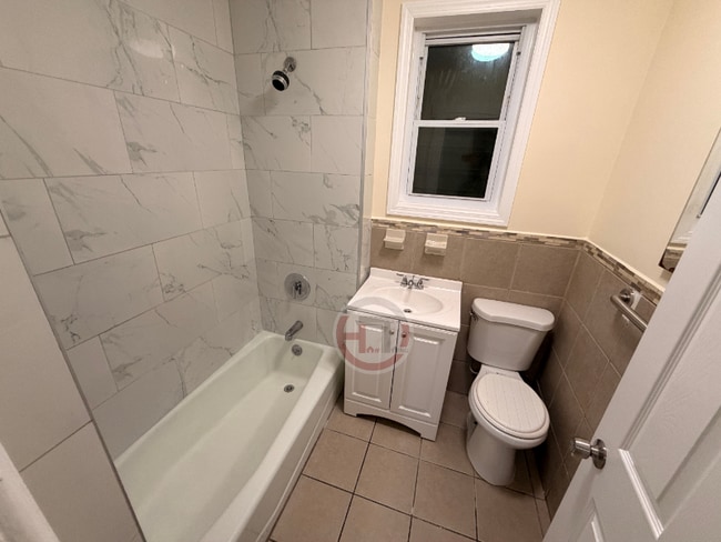 Photo - 853 Van Nest Ave Townhome