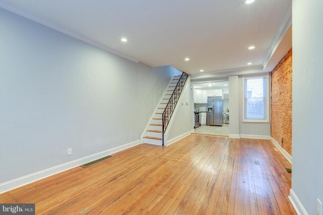 Foto del edificio - 2413 Sharswood St