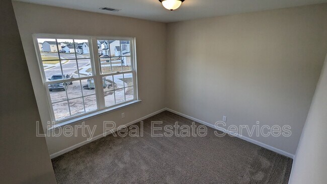 Foto del edificio - 326 Joann Lewis Ln