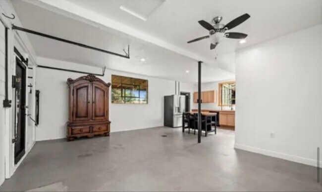 Building Photo - 110 Forbush Ave