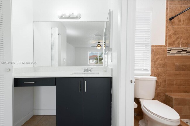 Foto del edificio - 9044 SW 148th Ct
