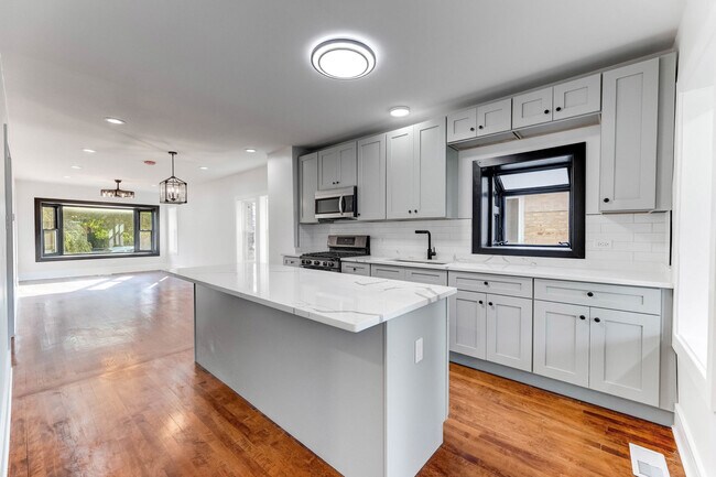 Foto del edificio - 2508 Kenilworth Ave