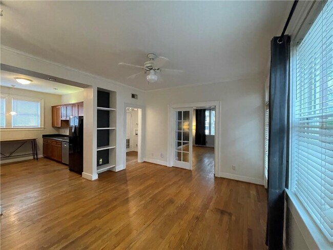 Foto del edificio - 1015 Piedmont Ave NE