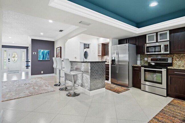Photo - 2200 NE 36th Street, Fort Lauderdale, FL 33308 House