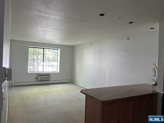 Foto del edificio - 1407 Faulkner Ct