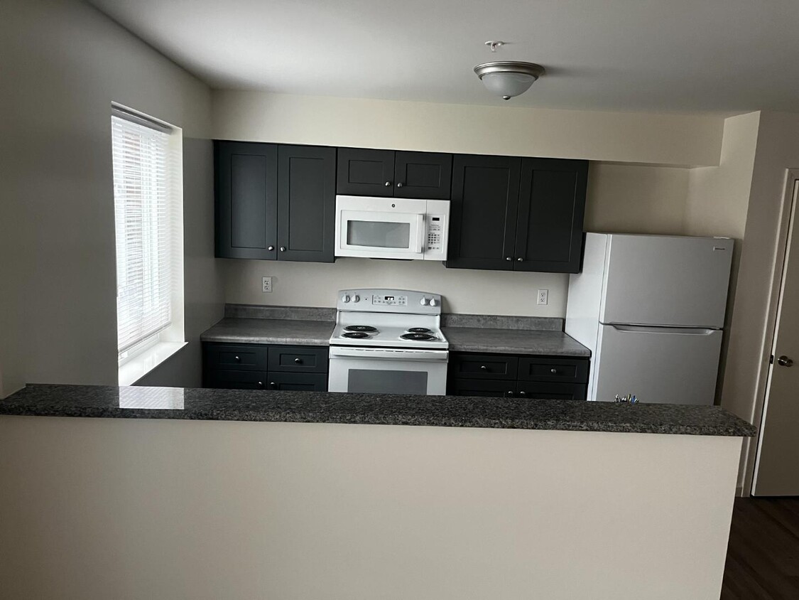 Foto principal - 62 Hampshire Ln