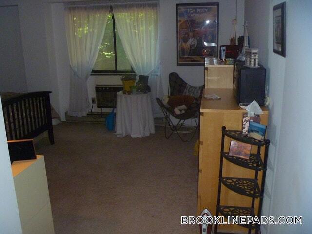 Foto del edificio - 135 Pleasant St