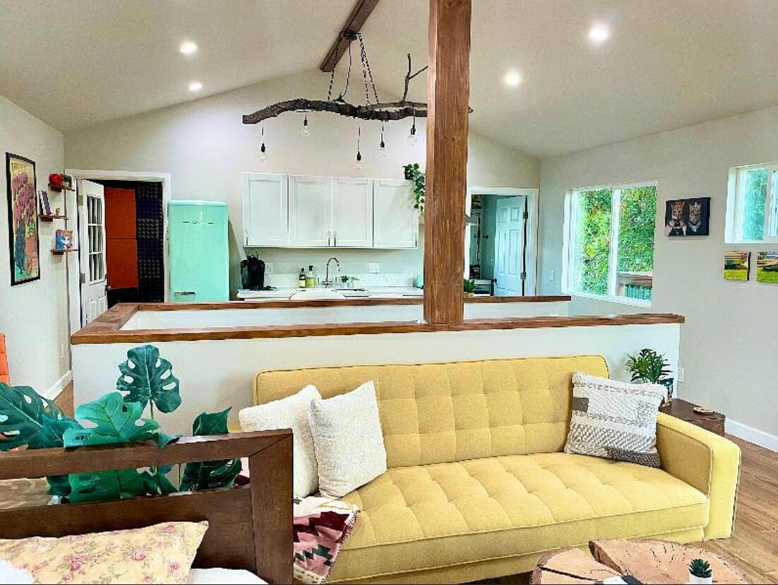 Foto principal - 5559 Strohm Ave