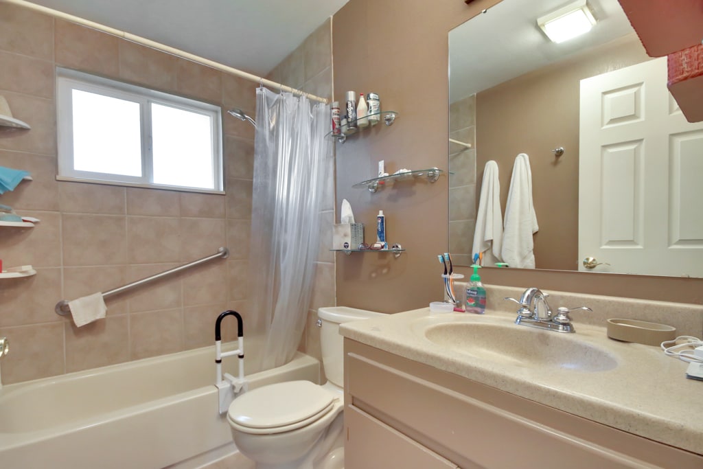 Bathroom - 7017 Sacramento St SW