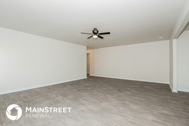 Building Photo - 55 Ridgeview Cir