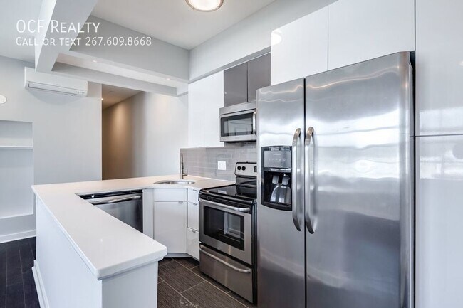 Foto del edificio - 17 S 44th St