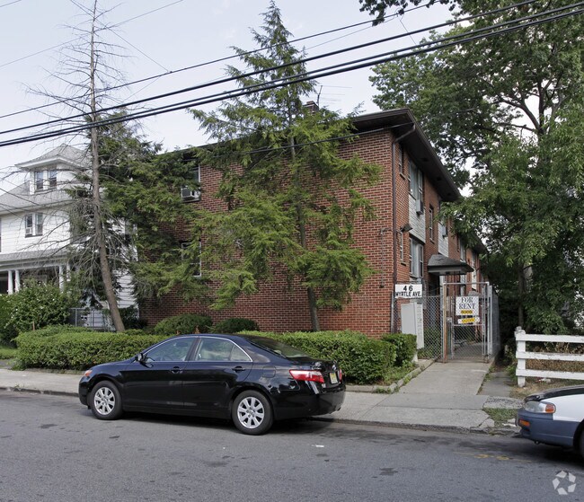 Building Photo - 44-46 Myrtle Ave