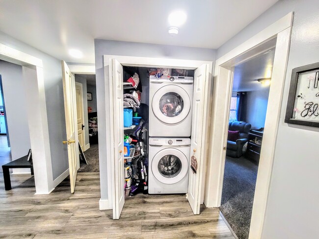 Laundry - 43 N Highland St