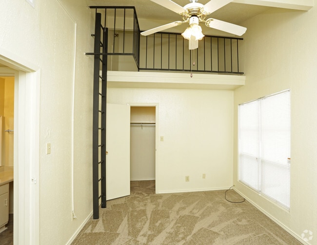 Interior Photo - Whispering Oaks Apartments