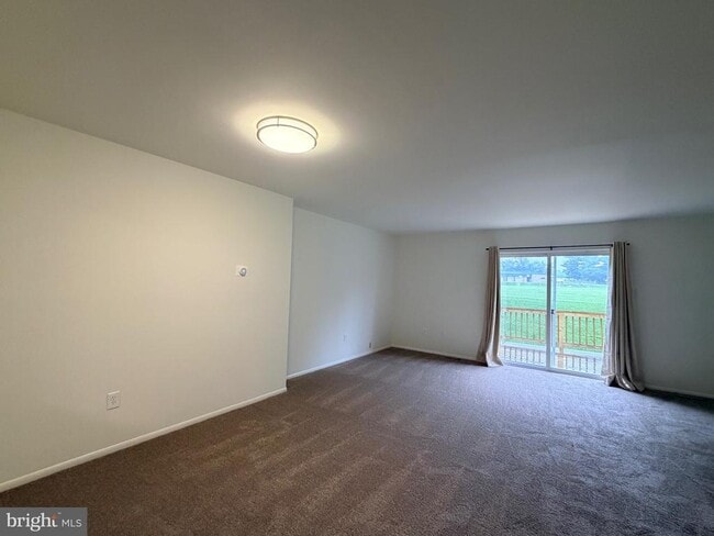 Building Photo - 6124 Majors Ln