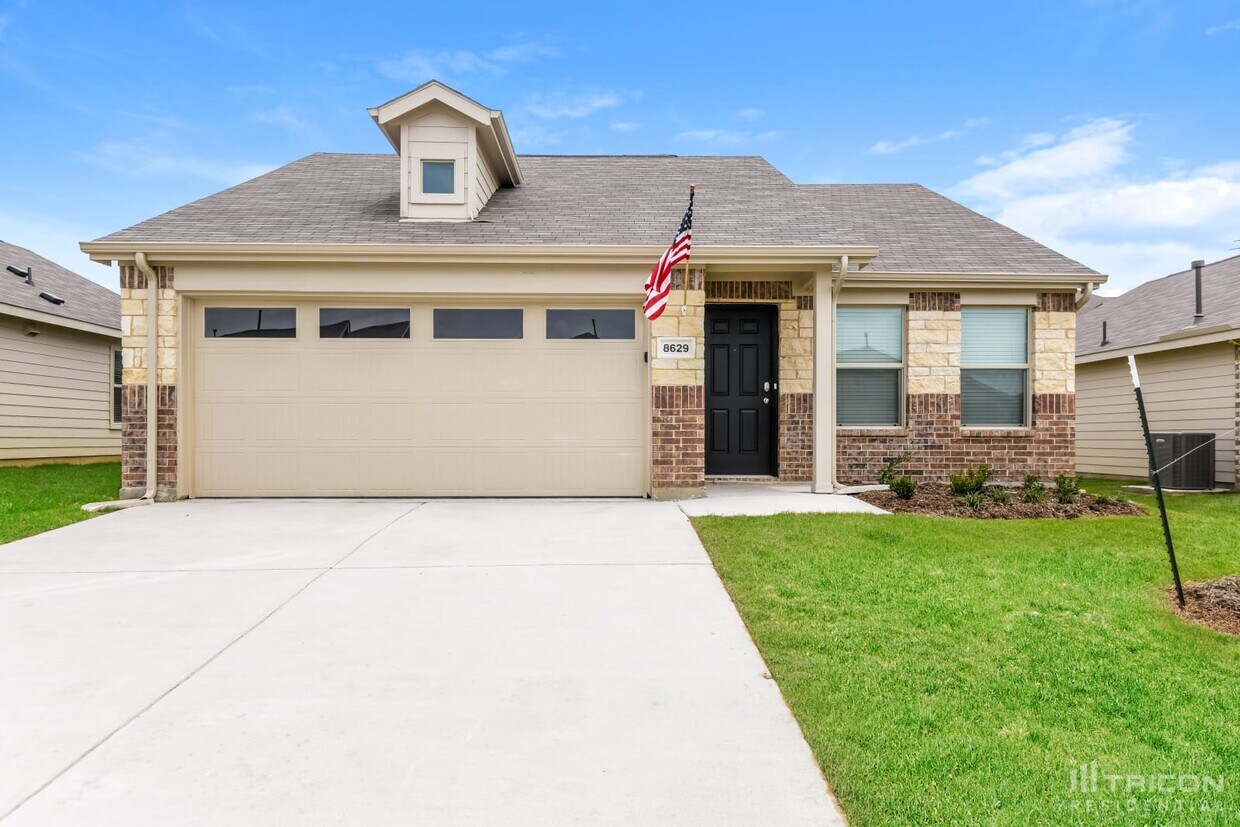 8629 Becker Avenue Fort Worth TX House Rental in Fort Worth, TX