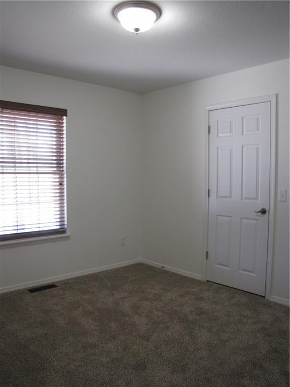 Building Photo - 70 Merritt Dr