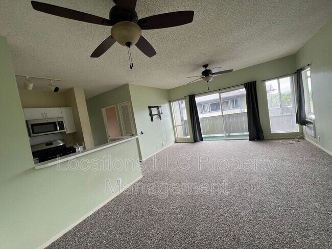 Building Photo - 91-247-247 Hanapouli Cir
