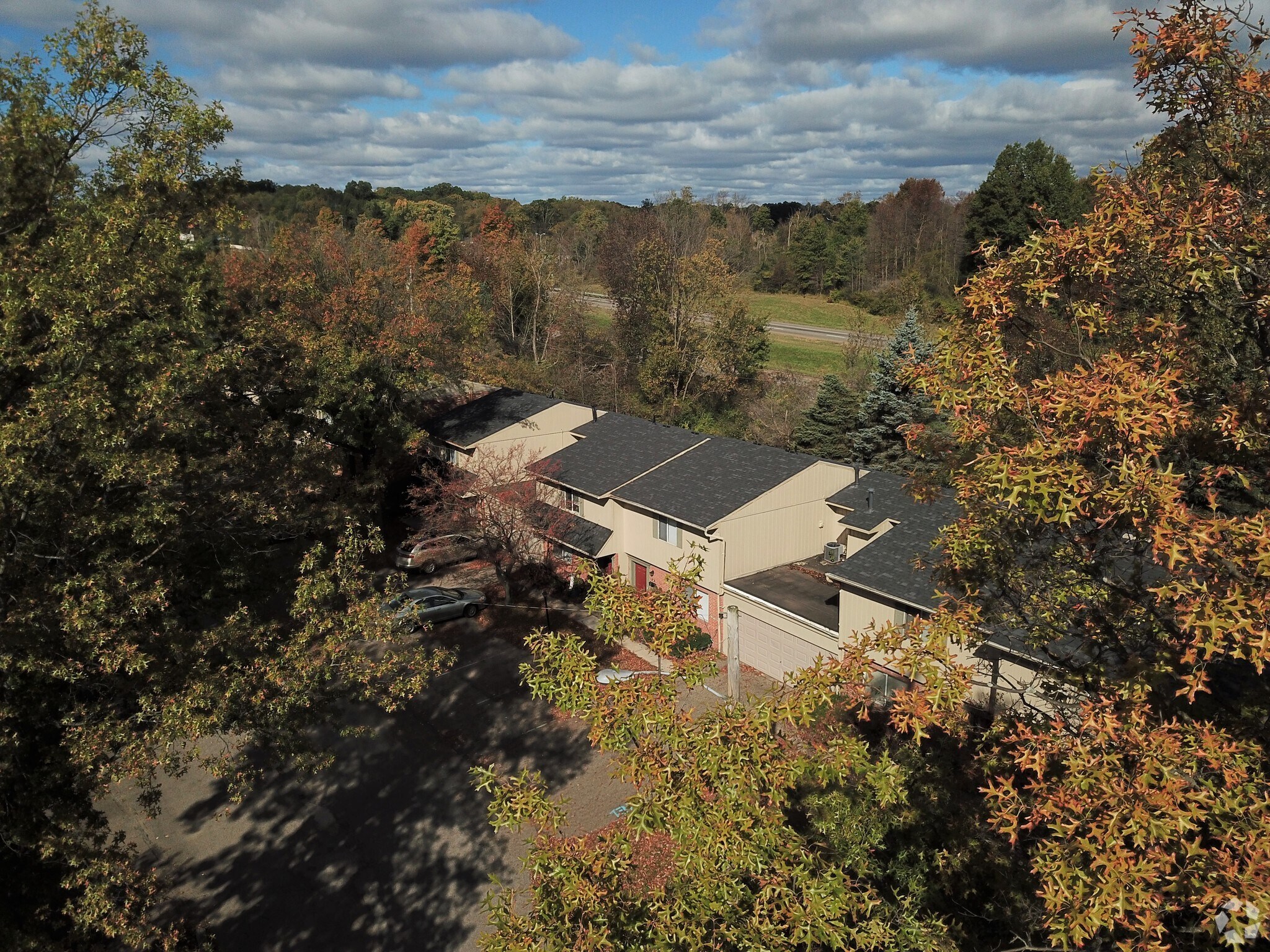 Monticello Apartments – photo 5