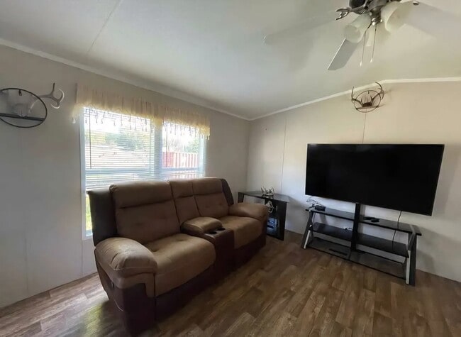 Building Photo - 2294 Rd 5708