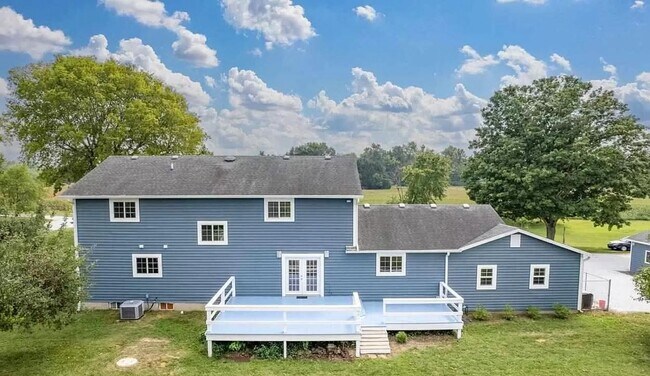Foto del edificio - Cute 5 Bedroom in Country Setting Close to...