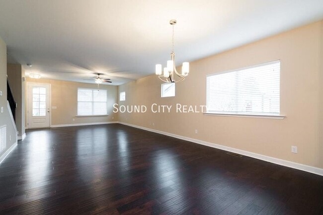 Photo - 1408-B Straightway Ave- House