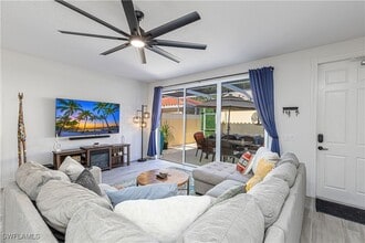 Building Photo - 28572 Alessandria Cir