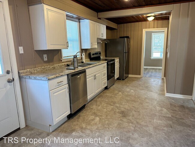 Foto del edificio - 2 br, 1 bath House - 5 S Greenwood Ave.