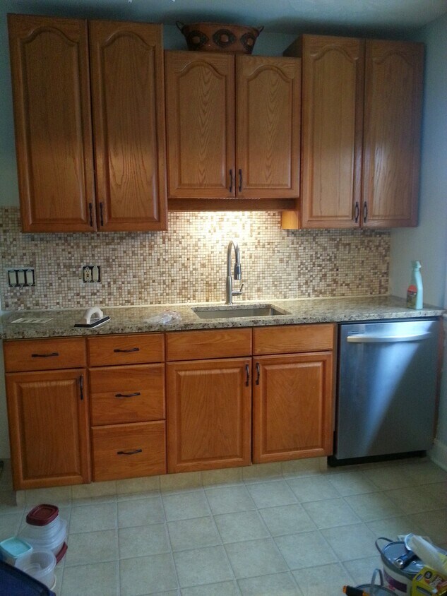 Foto del edificio - 1583-1585 Warren Rd