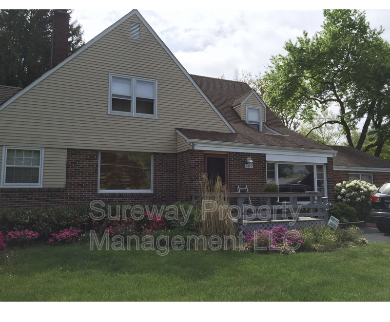 Primary Photo - 1410 Lawrenceville Rd