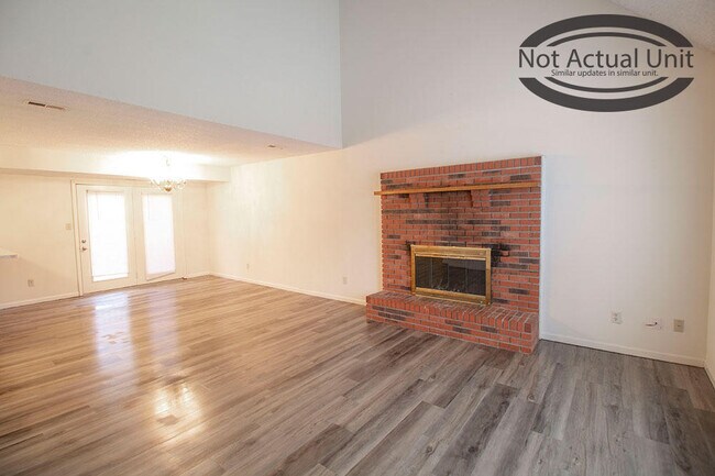 Foto del edificio - 3609-3611 Hermitage Rd
