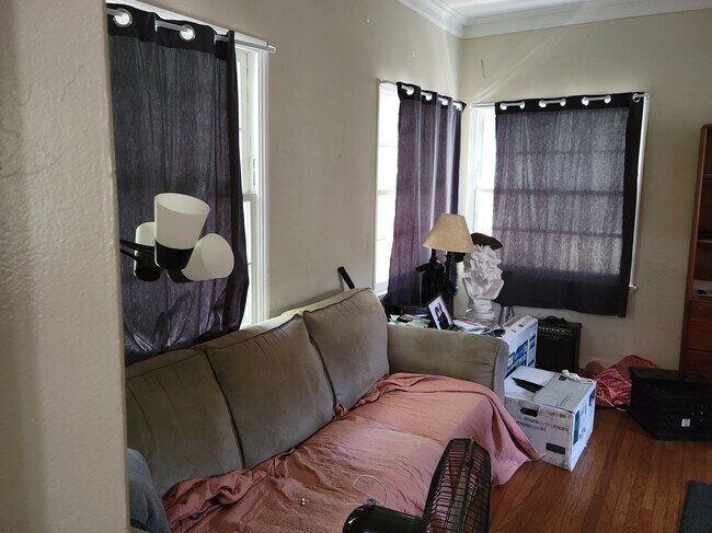 Foto del edificio - 414 Landfair Ave