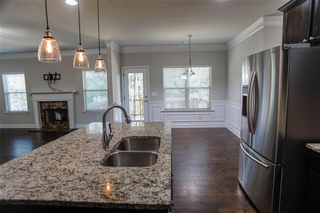 Foto del edificio - 4241 Towncastle Ln