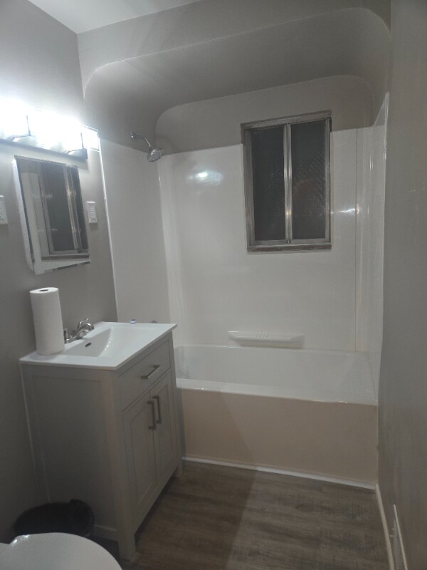 Building Photo - 12704 Pickford Ave