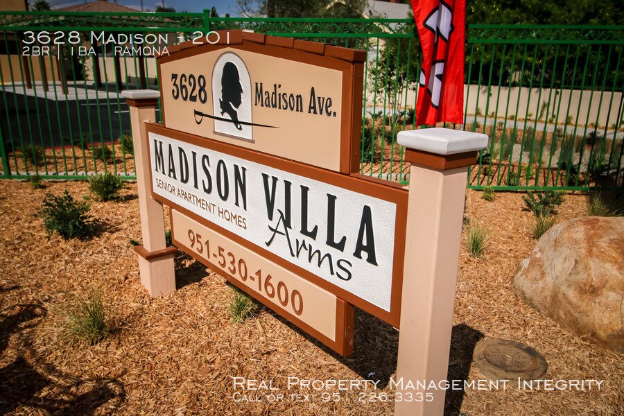 Foto principal - 3628 Madison St